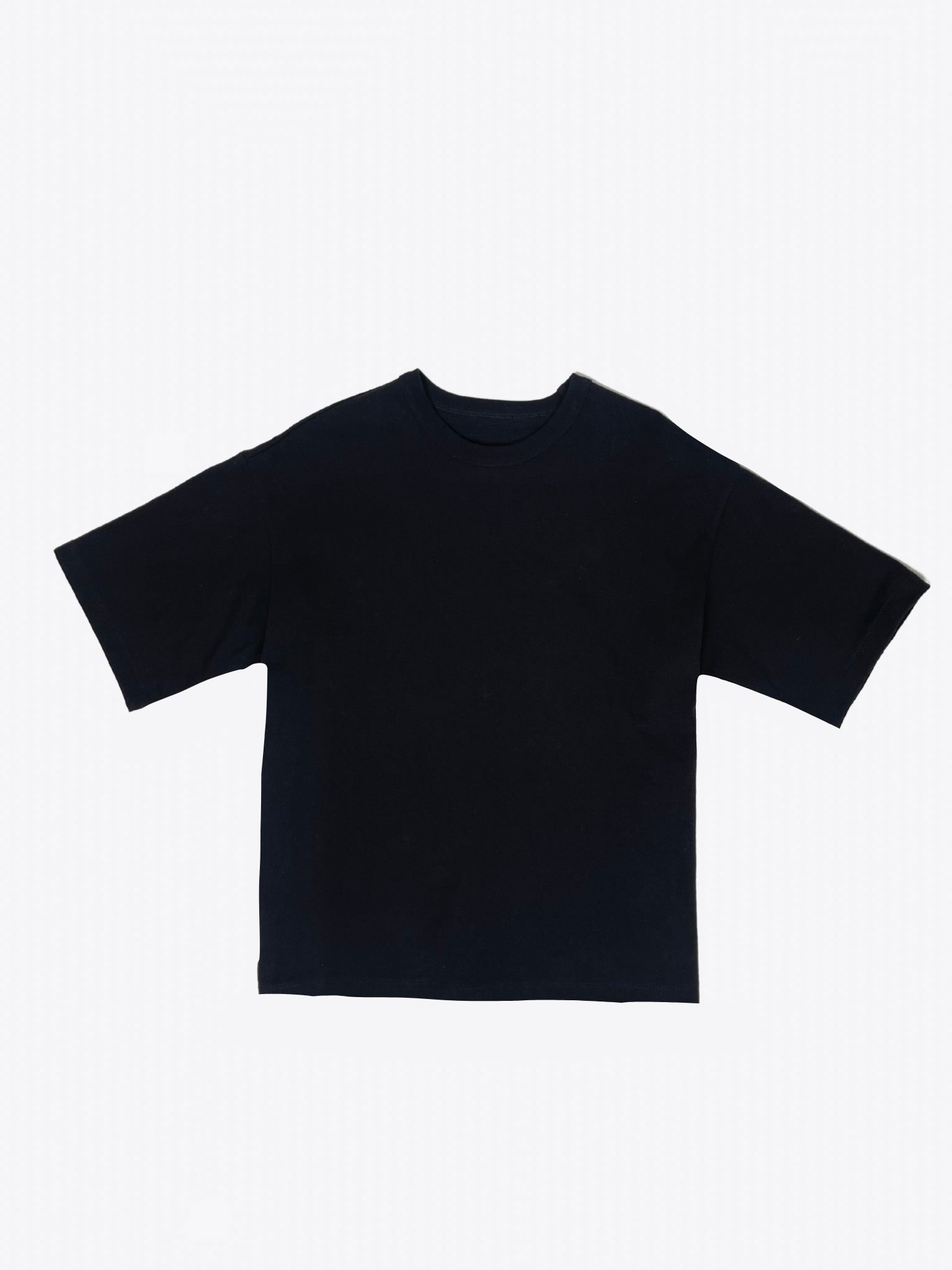 BLACK T-SHIRT